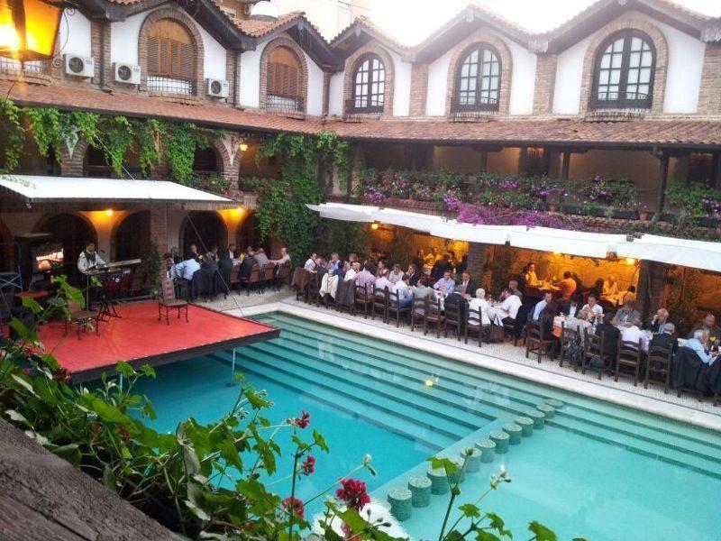 טיראנה Hotel Restaurant Bujtina E Gjelit מראה חיצוני תמונה